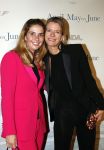 Amsterdam 16 december 2019
Premiere April may June in het deLamar theater met oa in de hoofdrollen Linda de Mol Elise Schaap en Tjitske Reidinga. danie v d Boom met een vriendin
