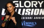 Arnhem 21 december 2019
Badr Hari versus Rico Verhoeven in het geldredome.
Danthya Brooks kwam met haar man