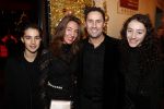 Amsterdam 19 december 2019
Premiere kerstcircus in Carre. david Beesemer met zijn vrouw en kinderen