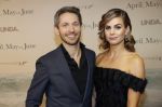 Amsterdam 16 december 2019
Premiere April may June in het deLamar theater met oa in de hoofdrollen Linda de Mol Elise Schaap en Tjitske Reidinga. Elise met haar partner