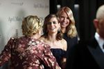 Amsterdam 16 december 2019
Premiere April may June in het deLamar theater met oa in de hoofdrollen Linda de Mol Elise Schaap en Tjitske Reidinga.