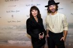 Amsterdam 16 december 2019
Premiere April may June in het deLamar theater met oa in de hoofdrollen Linda de Mol Elise Schaap en Tjitske Reidinga. Fockeline Ouwerkerk zwanger met Tommie Driessen