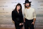 Amsterdam 16 december 2019
Premiere April may June in het deLamar theater met oa in de hoofdrollen Linda de Mol Elise Schaap en Tjitske Reidinga. Fockeline Ouwerkerk zwanger met Tommie Driessen