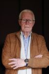 Leidschendam 11 december 2019
Henk de Gier in zijn praktijk/huis