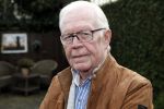 Leidschendam 11 december 2019
Henk de Gier in zijn praktijk/huis