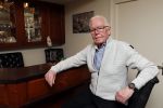 Leidschendam 11 december 2019
Henk de Gier in zijn praktijk/huis