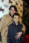 Amsterdam 19 december 2019
Premiere kerstcircus in Carre. Igone de Jongh kwam met haar zoon