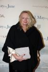 Amsterdam 16 december 2019
Premiere April may June in het deLamar theater met oa in de hoofdrollen Linda de Mol Elise Schaap en Tjitske Reidinga. Karin Swerink
