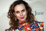 Amsterdam 16 december 2019
Premiere April may June in het deLamar theater met oa in de hoofdrollen Linda de Mol Elise Schaap en Tjitske Reidinga. Kim Pieters