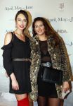 Amsterdam 16 december 2019
Premiere April may June in het deLamar theater met oa in de hoofdrollen Linda de Mol Elise Schaap en Tjitske Reidinga. Loiza lamers kwam met een vriendin