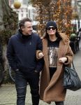 Amsterdam 14 december 2019
Marco Borsato en Leontine Borsato in amsterdam zuid.