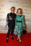 Amsterdam 16 december 2019
Premiere April may June in het deLamar theater met oa in de hoofdrollen Linda de Mol Elise Schaap en Tjitske Reidinga. Marijke Helwegen kwam met een kennis