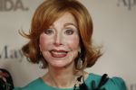 Amsterdam 16 december 2019
Premiere April may June in het deLamar theater met oa in de hoofdrollen Linda de Mol Elise Schaap en Tjitske Reidinga. Marijke Helwegen kwam met een kennis