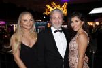 Amsterdam 12 december 2019
Luxury fair LXRY in de rai.Mark Teurlings met twee dames