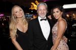 Amsterdam 12 december 2019
Luxury fair LXRY in de rai.Mark Teurlings met twee dames