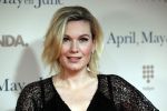 Amsterdam 16 december 2019
Premiere April may June in het deLamar theater met oa in de hoofdrollen Linda de Mol Elise Schaap en Tjitske Reidinga. marlijn weerdenburg