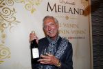 Noordwijk 13 decemnber 2019
Martien Meiland, moeder Erica, dochter Maxime, kleindochter Claire en dochter Montana tijdens de presentatie van de nieuwe wijncollectie van de familie Meiland. De bekende tv-familie brengt drie wijnen uit, onder de naam La Famille Meiland