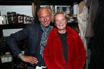 Noordwijk 13 decemnber 2019
Martien Meiland, moeder Erica, dochter Maxime, kleindochter Claire en dochter Montana tijdens de presentatie van de nieuwe wijncollectie van de familie Meiland. De bekende tv-familie brengt drie wijnen uit, onder de naam La Famille Meiland