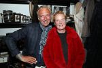 Noordwijk 13 decemnber 2019
Martien Meiland, moeder Erica, dochter Maxime, kleindochter Claire en dochter Montana tijdens de presentatie van de nieuwe wijncollectie van de familie Meiland. De bekende tv-familie brengt drie wijnen uit, onder de naam La Famille Meiland