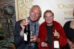 Noordwijk 13 decemnber 2019
Martien Meiland, moeder Erica, dochter Maxime, kleindochter Claire en dochter Montana tijdens de presentatie van de nieuwe wijncollectie van de familie Meiland. De bekende tv-familie brengt drie wijnen uit, onder de naam La Famille Meiland
