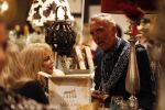 Noordwijk 13 decemnber 2019
Martien Meiland, moeder Erica, dochter Maxime, kleindochter Claire en dochter Montana tijdens de presentatie van de nieuwe wijncollectie van de familie Meiland. De bekende tv-familie brengt drie wijnen uit, onder de naam La Famille Meiland. Martien met Patricia Paay