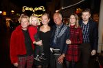 Noordwijk 13 decemnber 2019
Martien Meiland, moeder Erica, dochter Maxime, kleindochter Claire en dochter Montana tijdens de presentatie van de nieuwe wijncollectie van de familie Meiland. De bekende tv-familie brengt drie wijnen uit, onder de naam La Famille Meiland