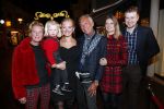 Noordwijk 13 decemnber 2019
Martien Meiland, moeder Erica, dochter Maxime, kleindochter Claire en dochter Montana tijdens de presentatie van de nieuwe wijncollectie van de familie Meiland. De bekende tv-familie brengt drie wijnen uit, onder de naam La Famille Meiland