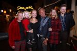 Noordwijk 13 decemnber 2019
Martien Meiland, moeder Erica, dochter Maxime, kleindochter Claire en dochter Montana tijdens de presentatie van de nieuwe wijncollectie van de familie Meiland. De bekende tv-familie brengt drie wijnen uit, onder de naam La Famille Meiland