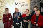 Noordwijk 13 decemnber 2019
Martien Meiland, moeder Erica, dochter Maxime, kleindochter Claire en dochter Montana tijdens de presentatie van de nieuwe wijncollectie van de familie Meiland. De bekende tv-familie brengt drie wijnen uit, onder de naam La Famille Meiland