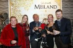 Noordwijk 13 decemnber 2019
Martien Meiland, moeder Erica, dochter Maxime, kleindochter Claire en dochter Montana tijdens de presentatie van de nieuwe wijncollectie van de familie Meiland. De bekende tv-familie brengt drie wijnen uit, onder de naam La Famille Meiland