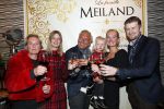 Noordwijk 13 decemnber 2019
Martien Meiland, moeder Erica, dochter Maxime, kleindochter Claire en dochter Montana tijdens de presentatie van de nieuwe wijncollectie van de familie Meiland. De bekende tv-familie brengt drie wijnen uit, onder de naam La Famille Meiland