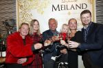 Noordwijk 13 decemnber 2019
Martien Meiland, moeder Erica, dochter Maxime, kleindochter Claire en dochter Montana tijdens de presentatie van de nieuwe wijncollectie van de familie Meiland. De bekende tv-familie brengt drie wijnen uit, onder de naam La Famille Meiland