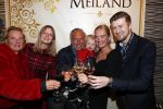 Noordwijk 13 decemnber 2019
Martien Meiland, moeder Erica, dochter Maxime, kleindochter Claire en dochter Montana tijdens de presentatie van de nieuwe wijncollectie van de familie Meiland. De bekende tv-familie brengt drie wijnen uit, onder de naam La Famille Meiland