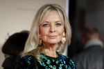 Amsterdam 16 december 2019
Premiere April may June in het deLamar theater met oa in de hoofdrollen Linda de Mol Elise Schaap en Tjitske Reidinga. model
