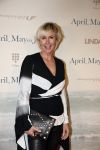 Amsterdam 16 december 2019
Premiere April may June in het deLamar theater met oa in de hoofdrollen Linda de Mol Elise Schaap en Tjitske Reidinga. Monique des Bouvrie