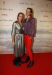 Amsterdam 16 december 2019
Premiere April may June in het deLamar theater met oa in de hoofdrollen Linda de Mol Elise Schaap en Tjitske Reidinga. Nicolette Kluijver