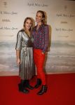 Amsterdam 16 december 2019
Premiere April may June in het deLamar theater met oa in de hoofdrollen Linda de Mol Elise Schaap en Tjitske Reidinga. Nicolette Kluijver
