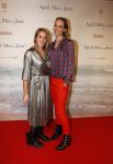 Amsterdam 16 december 2019
Premiere April may June in het deLamar theater met oa in de hoofdrollen Linda de Mol Elise Schaap en Tjitske Reidinga. Nicolette Kluijver