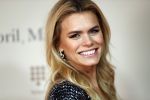 Amsterdam 16 december 2019
Premiere April may June in het deLamar theater met oa in de hoofdrollen Linda de Mol Elise Schaap en Tjitske Reidinga. Nicolette v dam