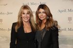 Amsterdam 16 december 2019
Premiere April may June in het deLamar theater met oa in de hoofdrollen Linda de Mol Elise Schaap en Tjitske Reidinga. Olcay Gulsen en Xenia Kasper