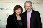 Amsterdam 16 december 2019
Premiere April may June in het deLamar theater met oa in de hoofdrollen Linda de Mol Elise Schaap en Tjitske Reidinga. Olga Zuiderhoek en Patrick Duffy