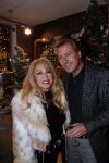 Noordwijk 13 decemnber 2019
Martien Meiland, moeder Erica, dochter Maxime, kleindochter Claire en dochter Montana tijdens de presentatie van de nieuwe wijncollectie van de familie Meiland. De bekende tv-familie brengt drie wijnen uit, onder de naam La Famille Meiland. Patricia Paay kwam met haar man Robert Hinfelaar