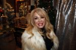 Noordwijk 13 decemnber 2019
Martien Meiland, moeder Erica, dochter Maxime, kleindochter Claire en dochter Montana tijdens de presentatie van de nieuwe wijncollectie van de familie Meiland. De bekende tv-familie brengt drie wijnen uit, onder de naam La Famille Meiland. Patricia Paay kwam met haar man Robert Hinfelaar