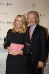 Amsterdam 16 december 2019
Premiere April may June in het deLamar theater met oa in de hoofdrollen Linda de Mol Elise Schaap en Tjitske Reidinga. Patrick Duffy
