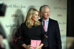Amsterdam 16 december 2019
Premiere April may June in het deLamar theater met oa in de hoofdrollen Linda de Mol Elise Schaap en Tjitske Reidinga. Patrick Duffy