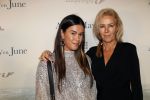 Amsterdam 16 december 2019
Premiere April may June in het deLamar theater met oa in de hoofdrollen Linda de Mol Elise Schaap en Tjitske Reidinga. Renee Bosveld met een vriendin