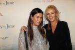 Amsterdam 16 december 2019
Premiere April may June in het deLamar theater met oa in de hoofdrollen Linda de Mol Elise Schaap en Tjitske Reidinga. Renee Bosveld met een vriendin