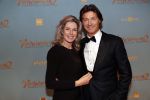 Amsterdam 9 december 2019
Premiere huisvrouwen bestaan niet deel II in tuschinski. Rick Engelkes met zijn vriendin Marie Claire Noorlander en hun kinderen