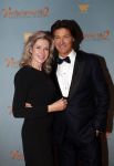 Amsterdam 9 december 2019
Premiere huisvrouwen bestaan niet deel II in tuschinski. Rick Engelkes met zijn vriendin Marie Claire Noorlander en hun kinderen
