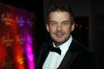 Amsterdam 22 december 2019
RTL Christmas show in de ziggo Dome. Ruben Nicolai met gast presentator RTL blvd